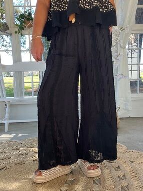 POL black lace pants